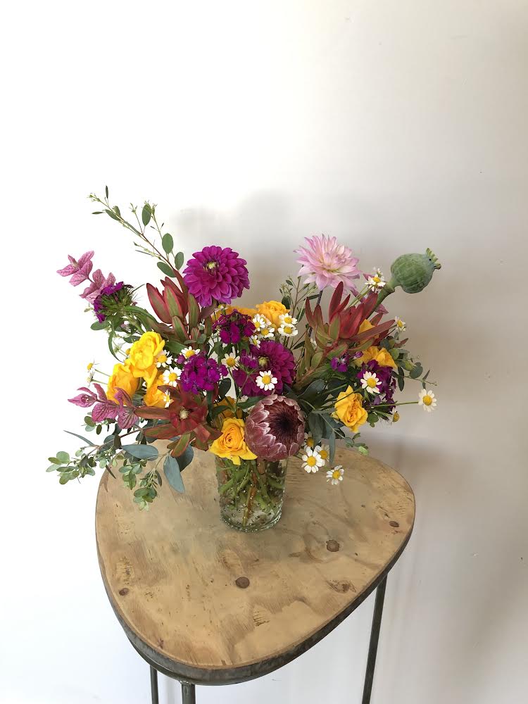 
                  
                    Seasonal Arrangement (Small)
                  
                