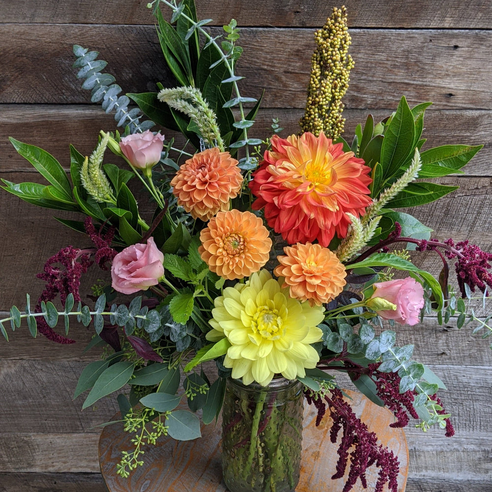 Seasonal Arrangement (Medium)